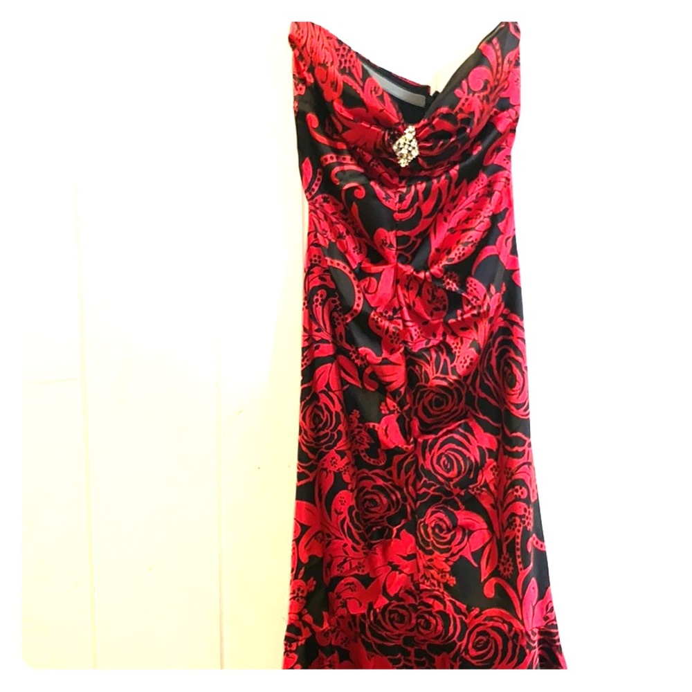 Formal/event dress